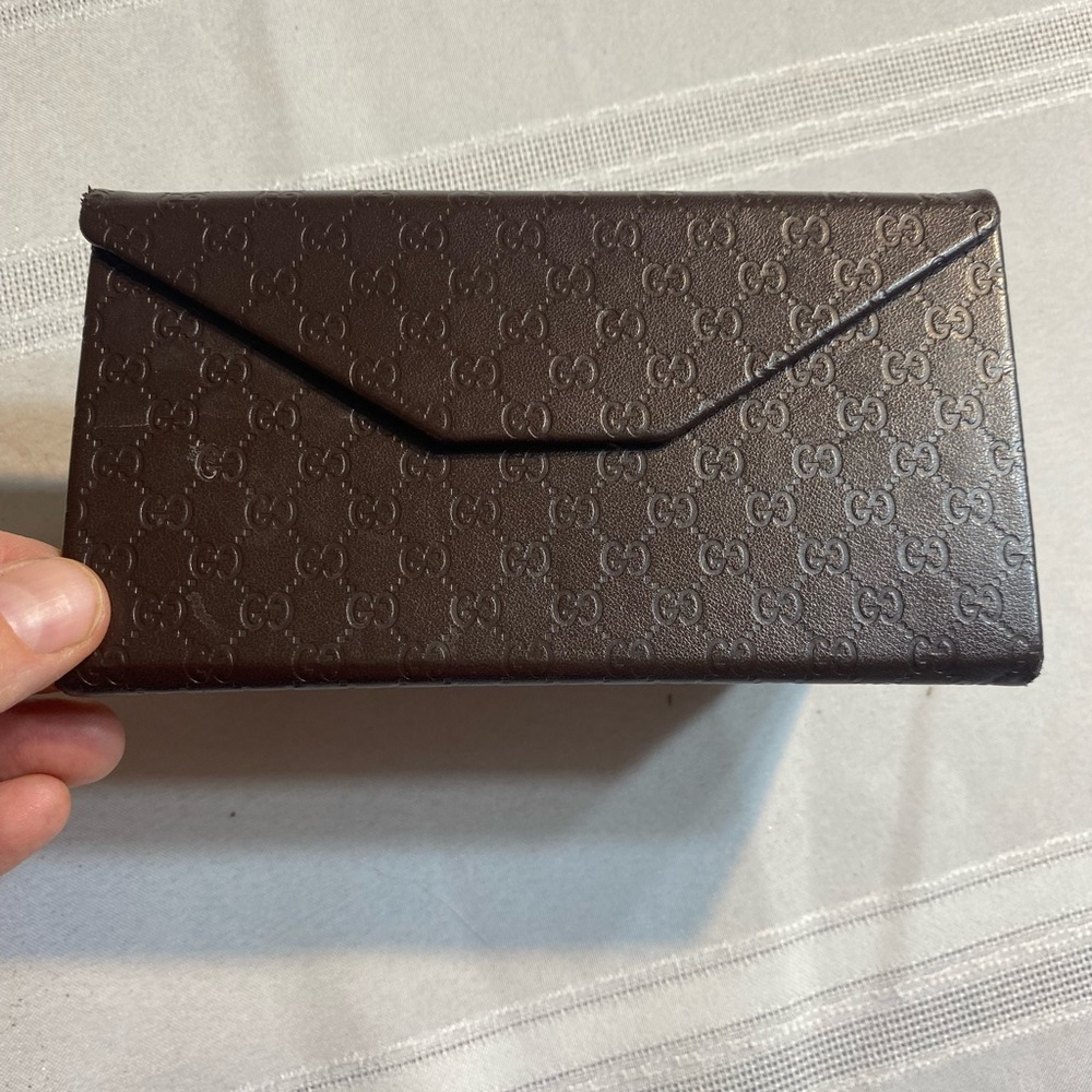 Gucci leather brown sunglass glasses case hard clutch